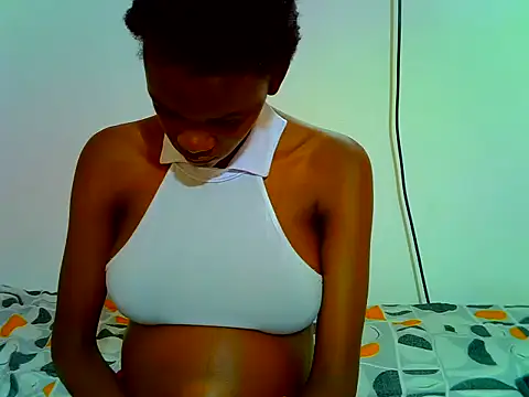 PetiteDoll 06 online show from 12, 4, 2026