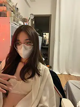 mimichannn99 online show from 5, 3, 2026