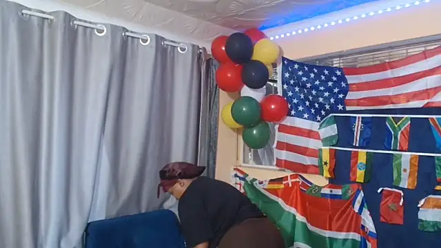 Snapshot of ChoklitBerryXX chatting on 13, 6, 2026 ChoklitBerryXX online show from 13, 6, 2026