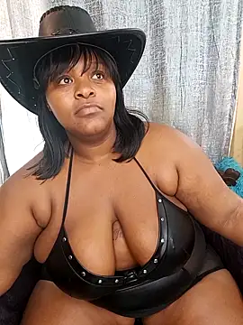 ChoklitBerryXX online show from 11, 5, 2026