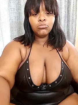 ChoklitBerryXX online show from 6, 5, 2026