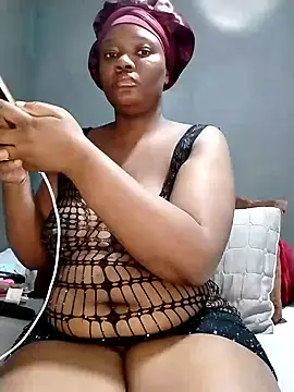 Snapshot of SexyAssQueenX chatting on 13, 5, 2026 SexyAssQueenX online show from 13, 5, 2026