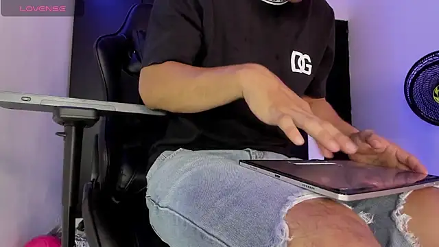 Liam Mateo online show from 29, 3, 2026