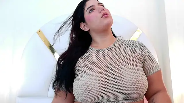 Nikki Karter online show from 5, 2, 2026