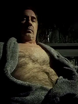 Snapshot of matty2112 chatting on 10, 4, 2026 matty2112 online show from 10, 4, 2026