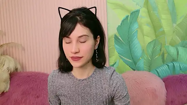 Dedra Dixon online show from 28, 2, 2026