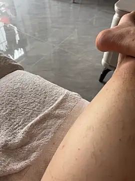 qwe522522 online show from 9, 4, 2026