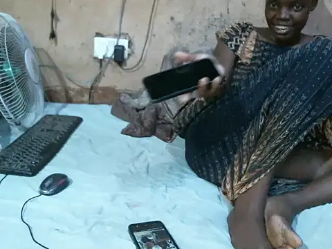 SEXY-NAIMA online show from 23, 4, 2026