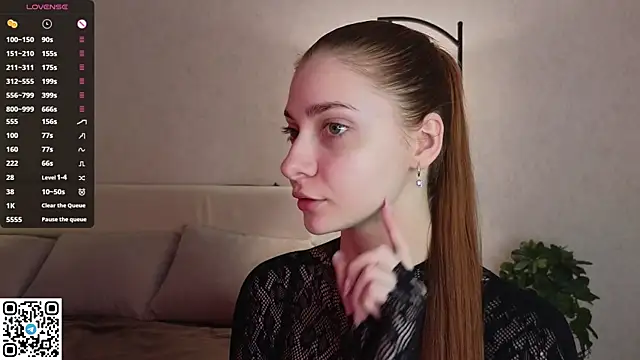 VelvetZephra online show from 31, 5, 2026