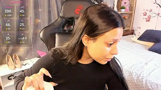 Nicole Pars online show from 18, 12, 2025