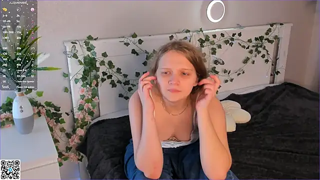 HazeElariel online show from 28, 4, 2026