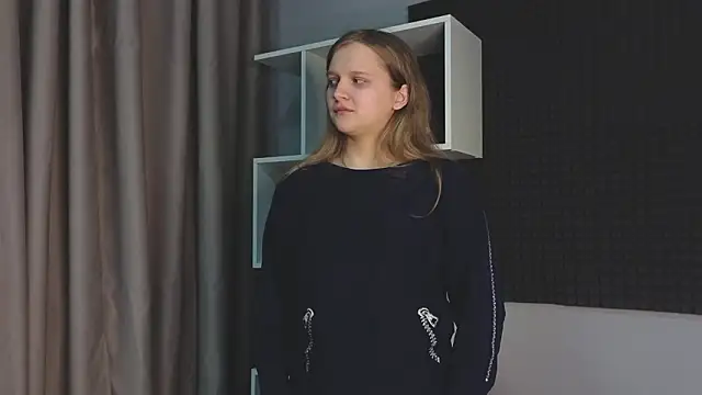 HazeElariel online show from 16, 3, 2026