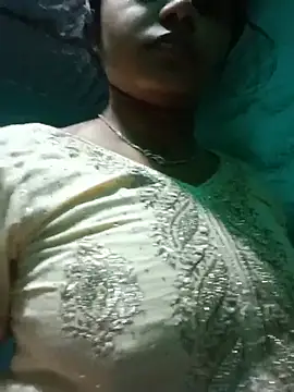 Snapshot of Cuple_masti72 chatting on 18, 6, 2026 Cuple masti72 online show from 18, 6, 2026