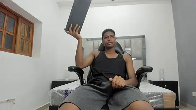 khris  evans online show from 20, 4, 2026