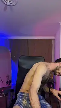  YOURHERO online show from 18, 12, 2025