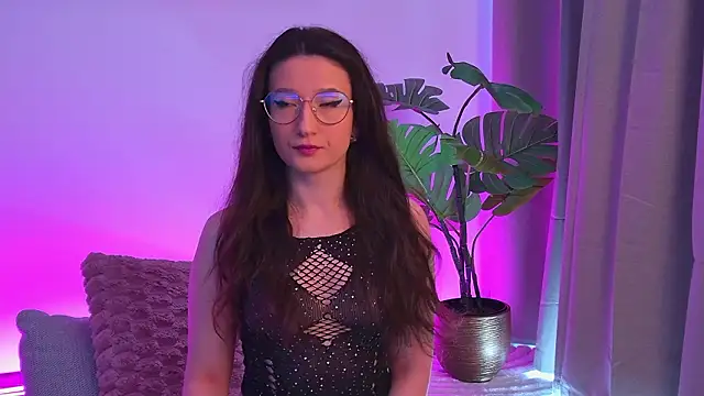 TheaMalekoo online show from 13, 3, 2026