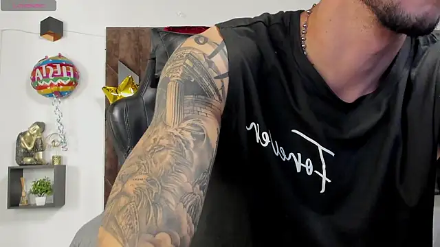 Snapshot of J_king__ chatting on 4, 5, 2026 J king online show from 4, 5, 2026