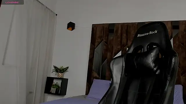 J king   online show from 16, 4, 2026