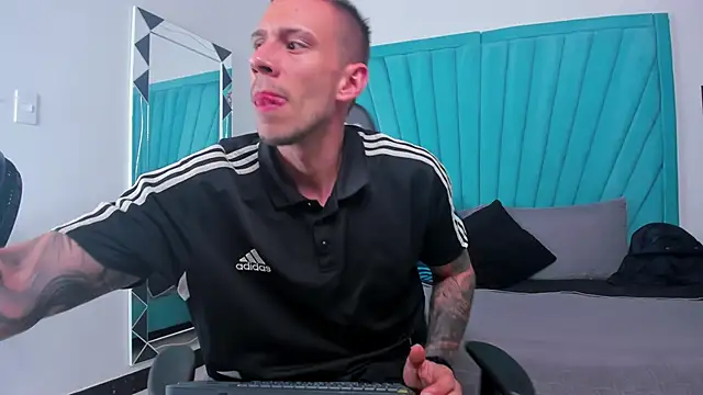 J king   online show from 10, 2, 2026