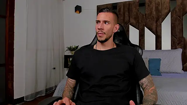 J king   online show from 9, 4, 2026