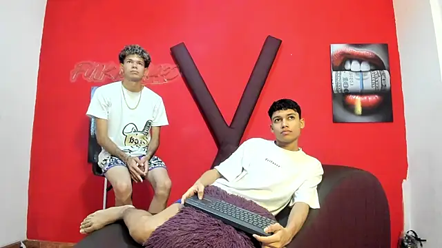 HORNY PRETTY online show from 7, 5, 2026