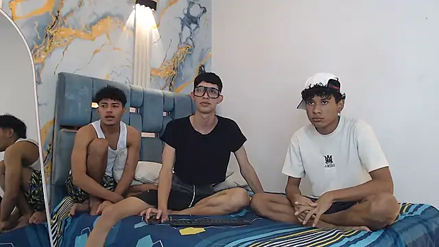 SWEET RABBIT1 online show from 9, 1, 2026