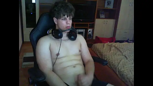 GymGuy0505 online show from 15, 12, 2025