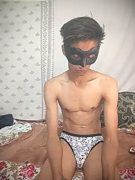 xoupleaura online show from 31, 3, 2026