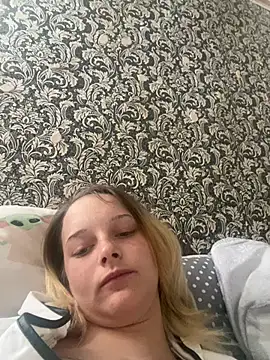 Barbika19 online show from 8, 4, 2026