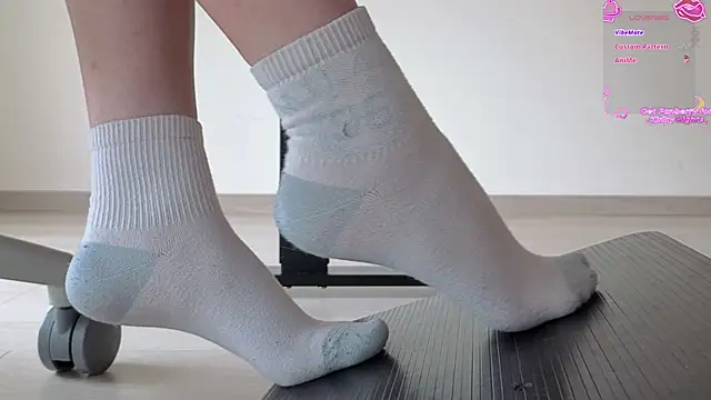 Feetbeth online show from 13, 4, 2026