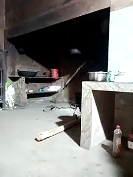 little-effy online show from 18, 2, 2026