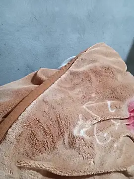 little-effy online show from 4, 4, 2026