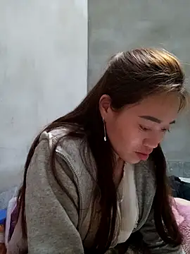 little-effy online show from 2, 2, 2026