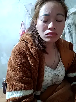 little-effy online show from 9, 2, 2026