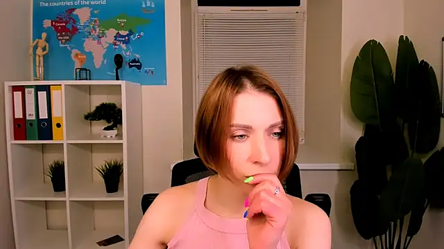 Snapshot of DakotaShelton chatting on 8, 5, 2026 DakotaShelton online show from 8, 5, 2026