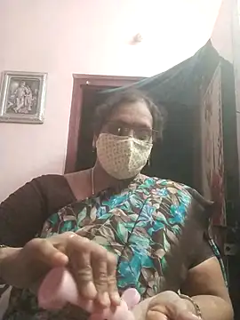Snapshot of sarala_telugu chatting on 23, 5, 2026 sarala telugu online show from 23, 5, 2026