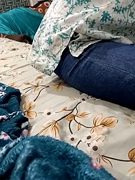 BEST-LOVER-1 online show from 9, 3, 2026