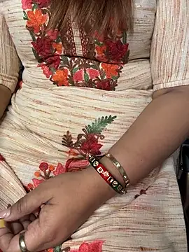 butterflyslay online show from 9, 2, 2026