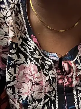 butterflyslay online show from 25, 3, 2026