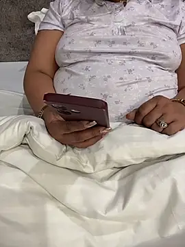 butterflyslay online show from 17, 5, 2026