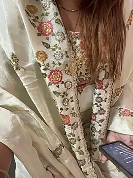 butterflyslay online show from 8, 4, 2026