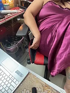 butterflyslay online show from 19, 4, 2026