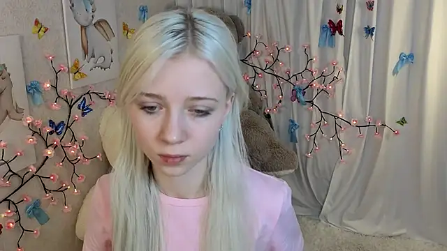 ViollaBloom online show from 10, 1, 2026