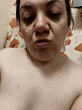 LimonLoveqw online show from 24, 4, 2026