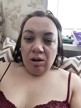 LimonLoveqw online show from 14, 4, 2026