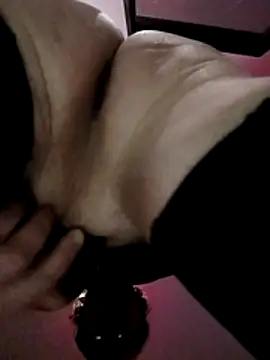 Olivassl22 online show from 4, 4, 2026