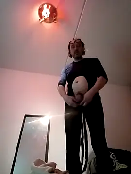 Olivassl22 online show from 16, 4, 2026