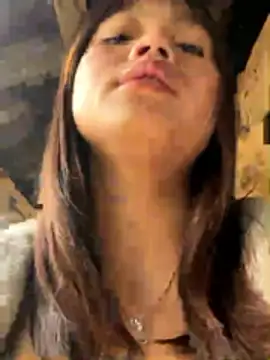  3girl  online show from 17, 12, 2025