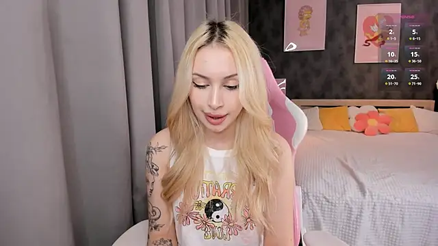 LanaMiracle online show from 1, 3, 2026