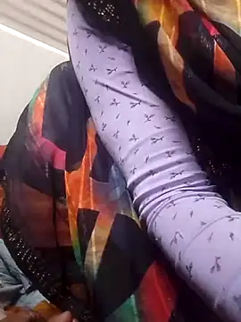 Snapshot of Aaisha_01 chatting on 29, 4, 2026 Aaisha 01 online show from 29, 4, 2026